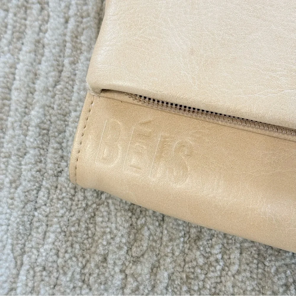 Béis Crossbody Wallet Travel Purse/Clutch - Picture 5 of 14